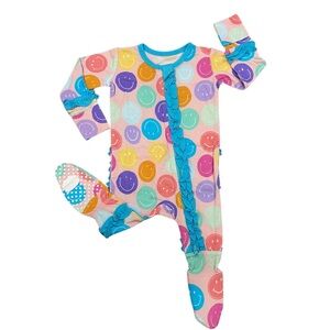 Macaron + Me Smiley Ruffle Bamboo Footie 0-3 3-6 6-9 months